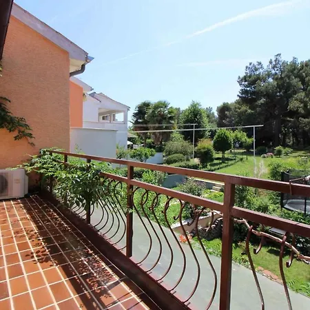In Porec/istrien 35375 Holiday home Porec